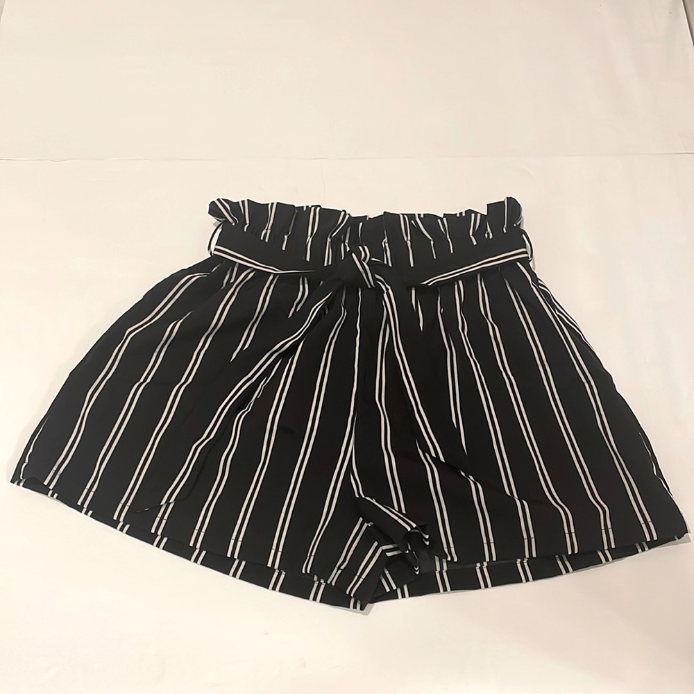 Paper bag waist black striped shorts